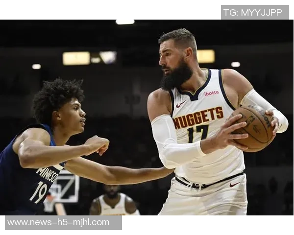 芬奇称贝兰热逐渐适应节奏战术与身体对抗发展势头良好