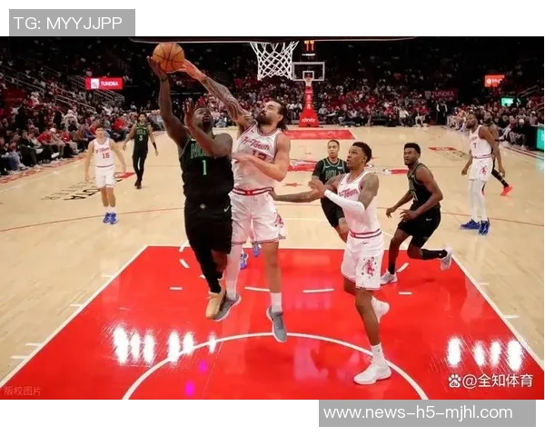 阿伦勇战文班全场高效发挥砍下27分10篮板2抢断展现实力